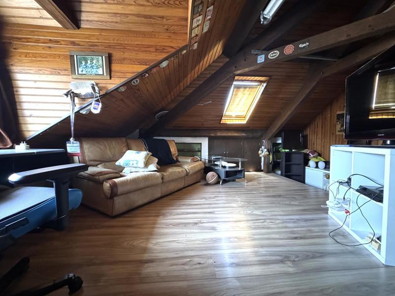 Maison - 290 m² - 7 pièces