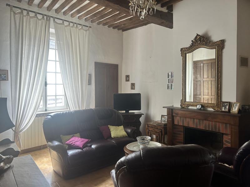 Maison de village - 262 m² - 10 pièces