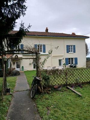 Maison - 213 m² - 8 pièces