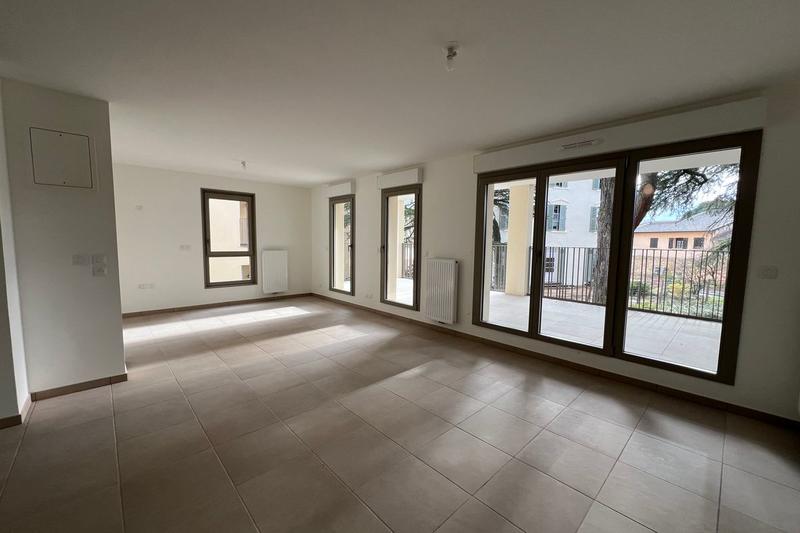 Appartement - 84 m² - 4 pièces