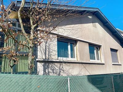 Maison - 145 m² - 7 pièces