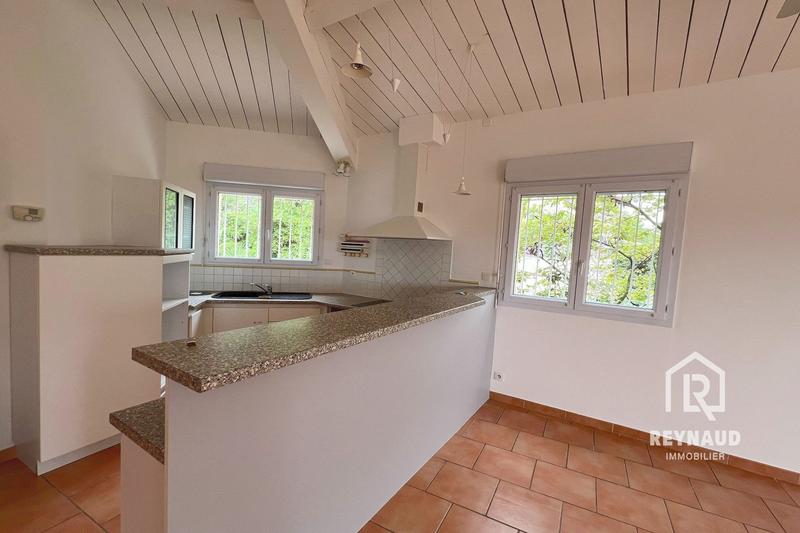 Appartement - 100 m² - 3 pièces