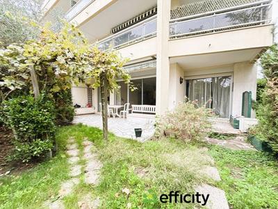 Appartement - 93 m² - 4 pièces