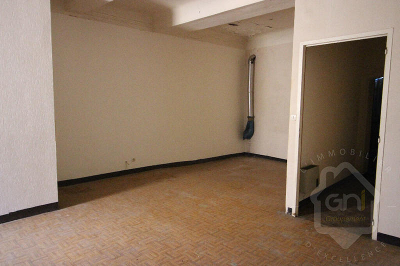 Maison de village - 200 m² - 6 pièces