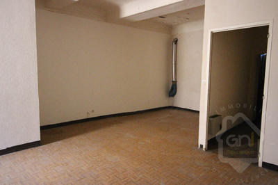 Maison de village - 200 m² - 6 pièces