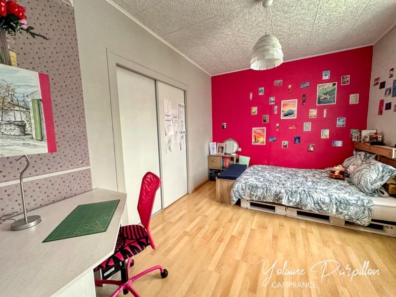 Maison - 133 m² - 7 pièces