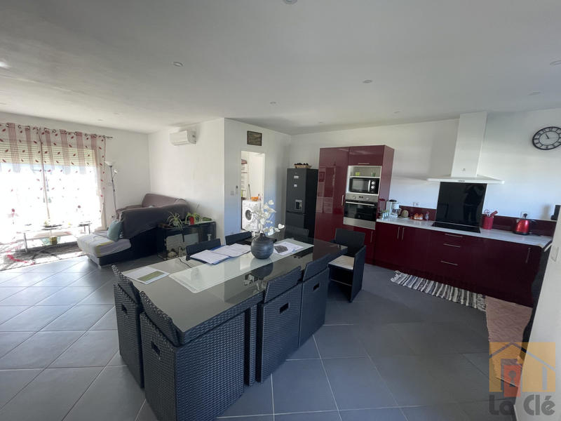 Maison - 77 m² - 3 pièces