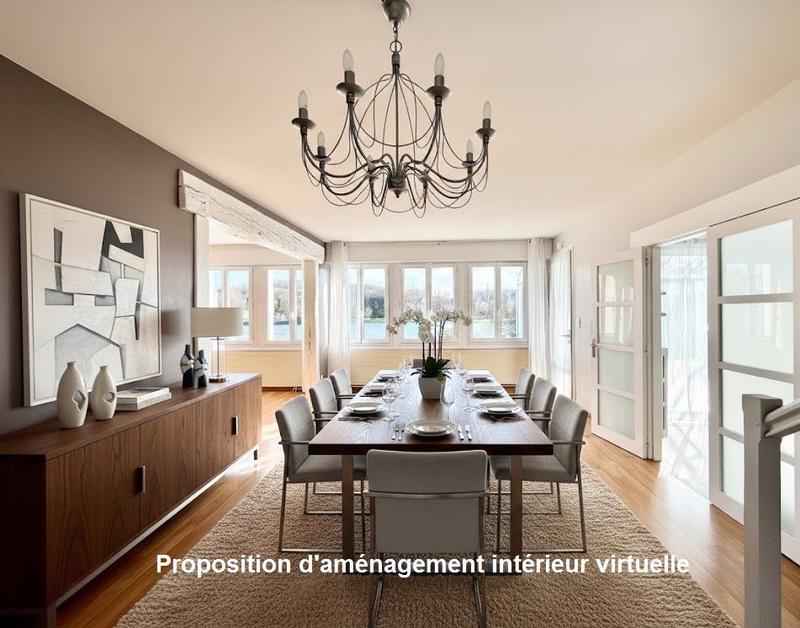 Maison - 219 m² - 8 pièces