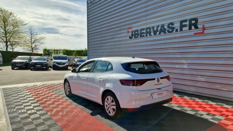 Renault Mégane IV Berline blue dci 115 - 21n business