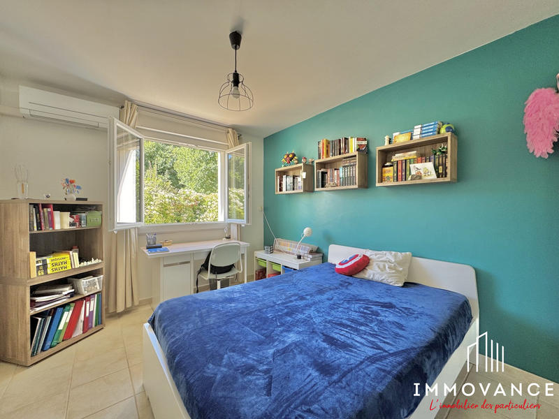 Maison contemporaine - 220 m² - 5 pièces