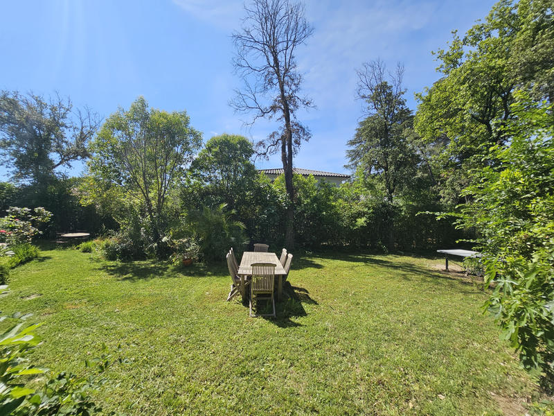 Villa - 288 m² - 7 pièces