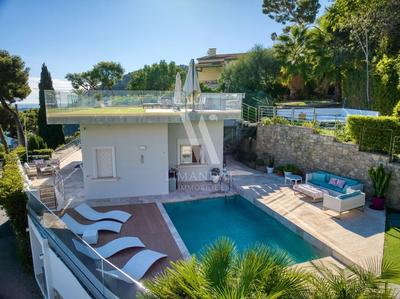 Villa - 180 m² - 5 pièces