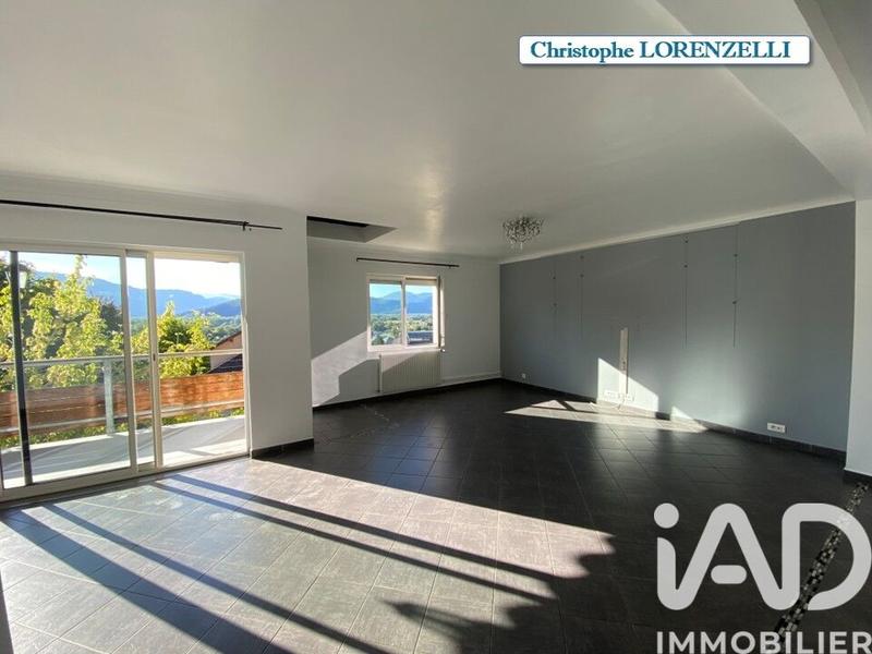 Maison - 263 m² - 7 pièces