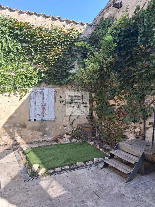 Appartement - 110 m² - 7 pièces