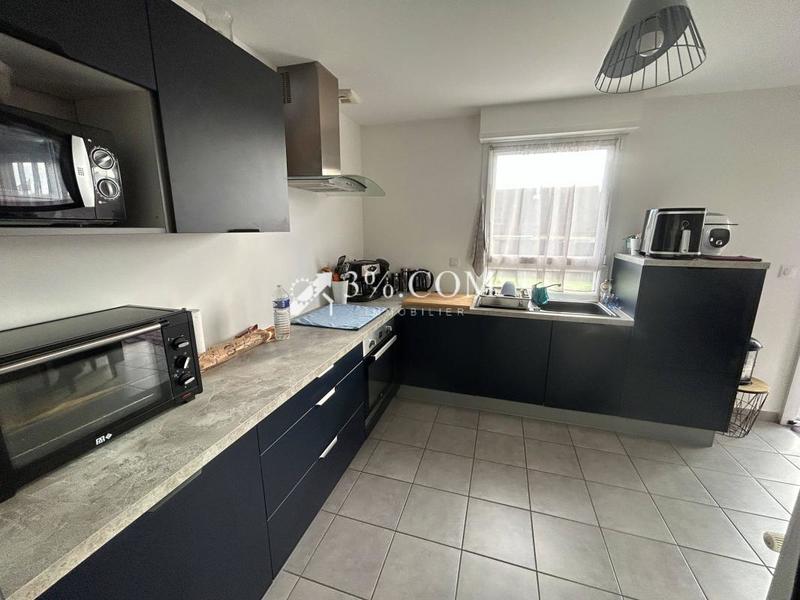 Maison - 93 m² - 5 pièces