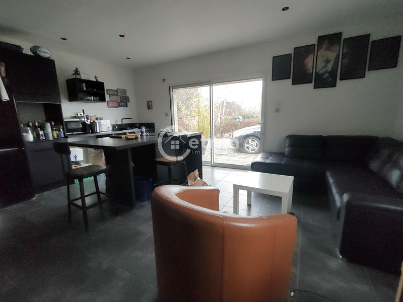 Maison - 218 m² - 7 pièces