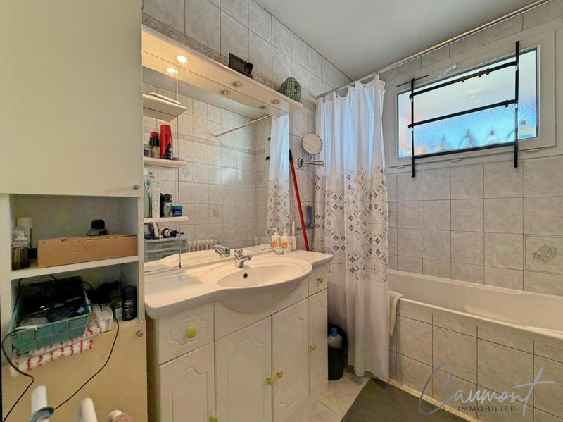 Appartement - 77 m² - 3 pièces