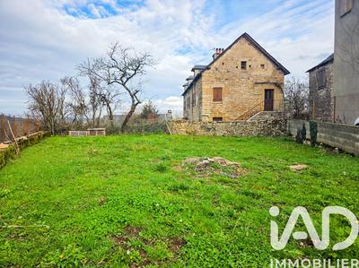 Maison - 105 m² - 6 pièces