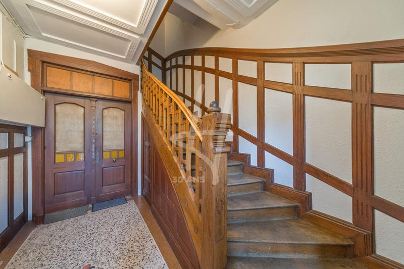 Appartement - 102 m² - 5 pièces