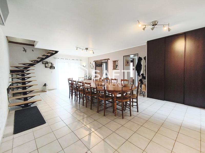 Ferme - 251 m² - 6 pièces