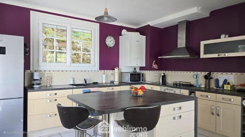 Maison - 130 m² - 5 pièces