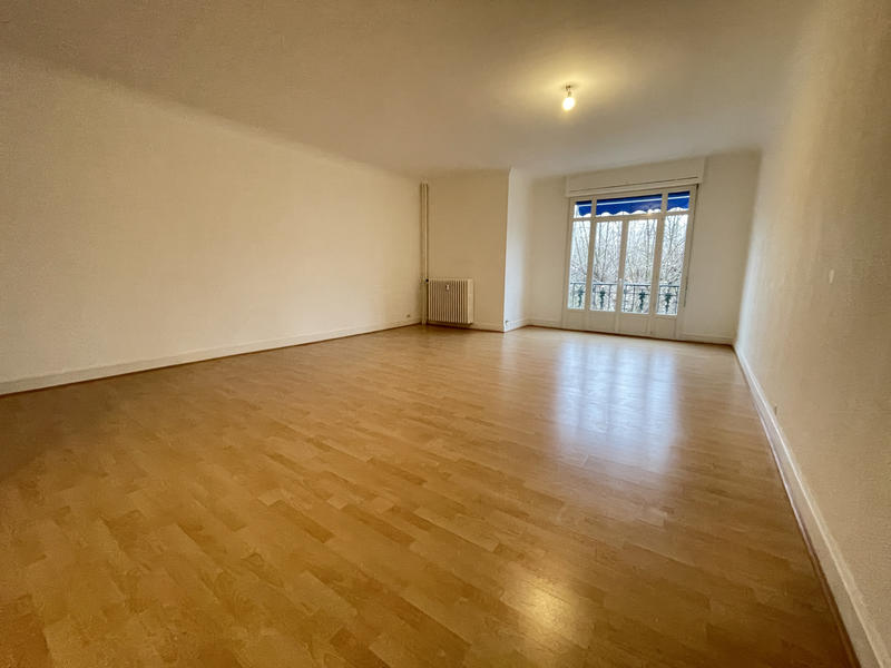Appartement - 140 m² - 4 pièces