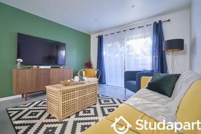 Chambre - 10 m² - 1 pièce