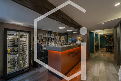 Fonds de commerce - Magasins - 180 m²