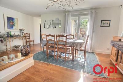 Maison - 155 m² - 7 pièces