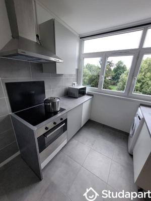 Chambre - 9 m² - 1 pièce