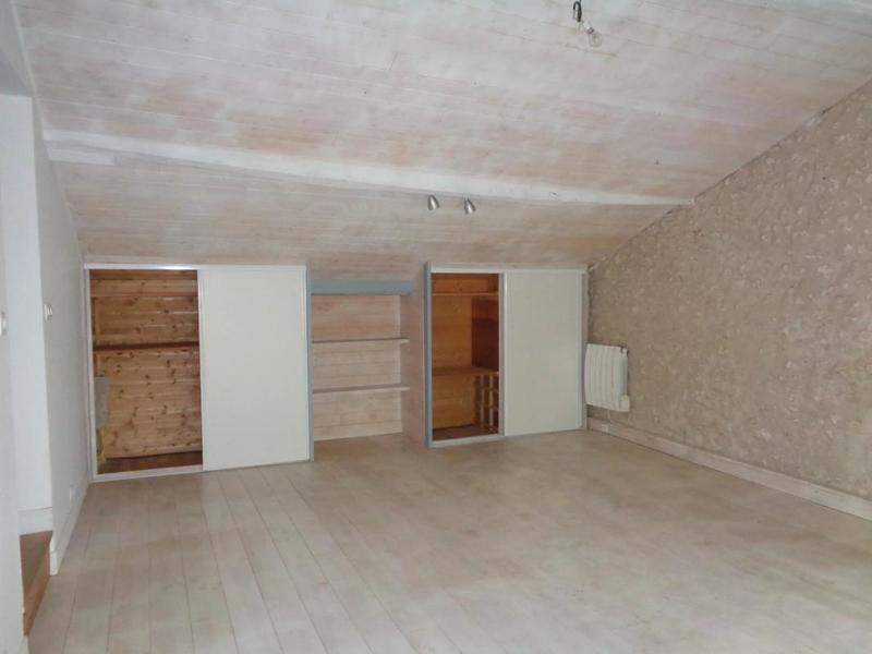 Demeure - 232 m² - 8 pièces