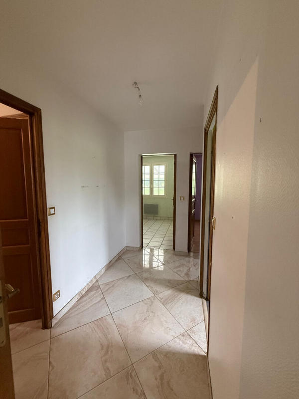 Maison - 190 m² - 6 pièces