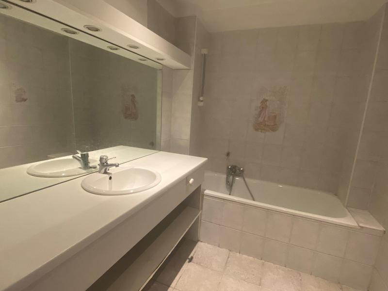 Appartement - 107 m² - 5 pièces