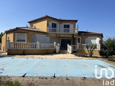 Maison - 200 m² - 6 pièces