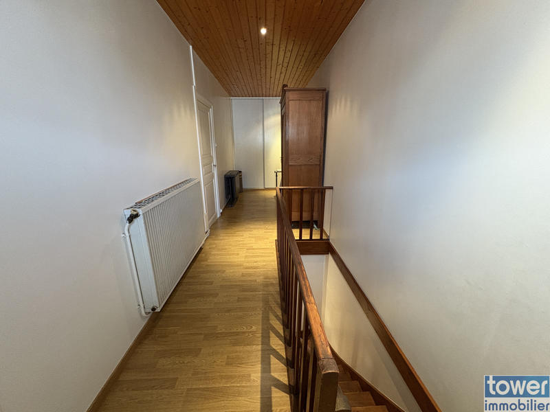 Maison - 173 m² - 9 pièces