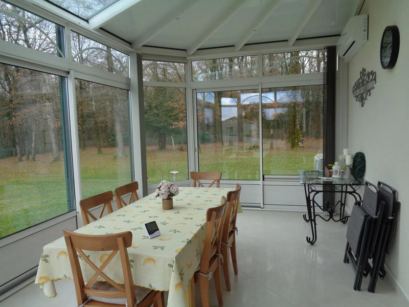 Maison - 223 m² - 9 pièces