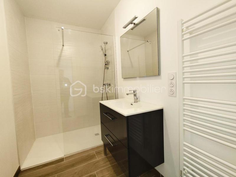 Maison traditionnelle - 142 m² - 5 pièces