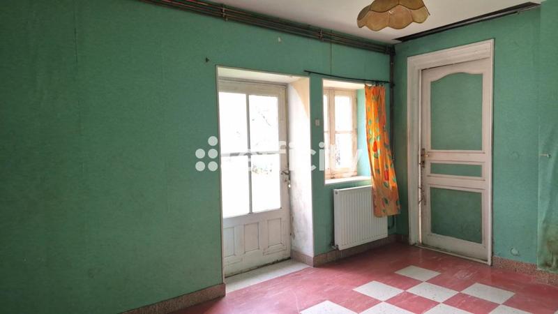 Maison - 96 m² - 5 pièces