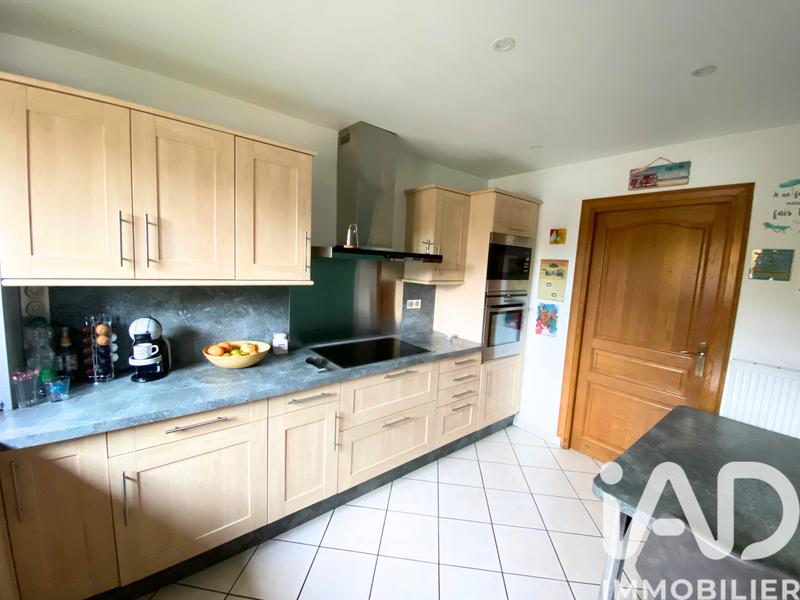 Maison - 90 m² - 6 pièces