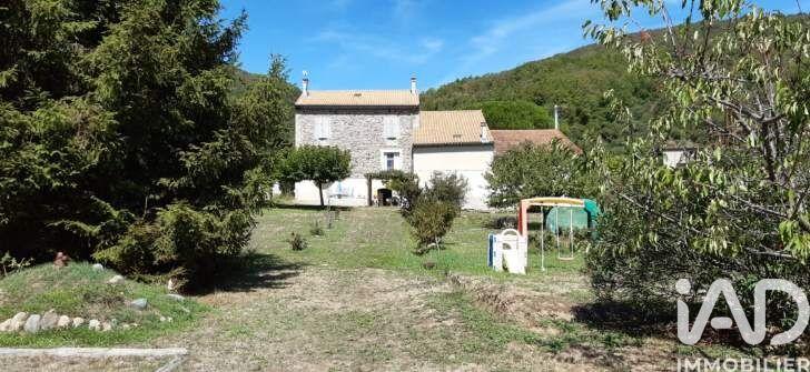 Maison - 135 m² - 5 pièces