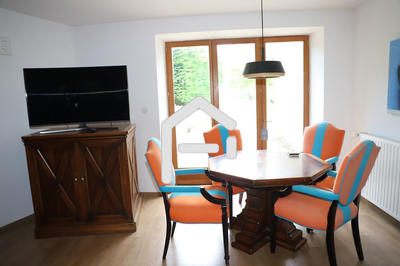 Corps de ferme - 300 m² - 8 pièces