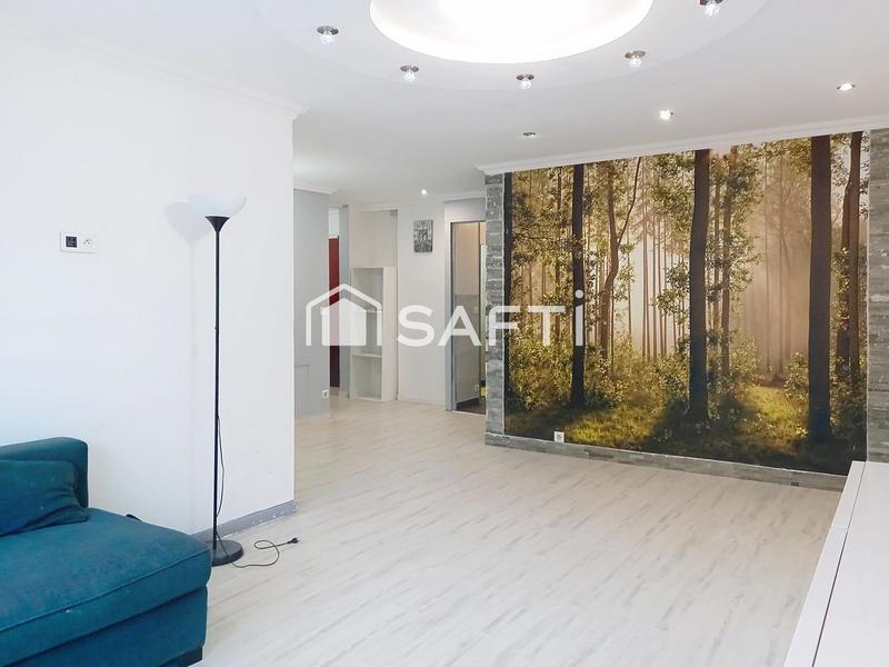 Appartement - 82 m² - 4 pièces