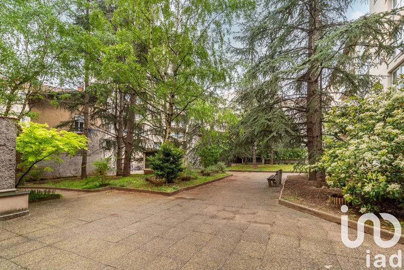 Appartement - 100 m² - 4 pièces