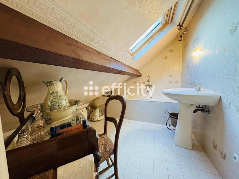 Maison - 117 m² - 6 pièces