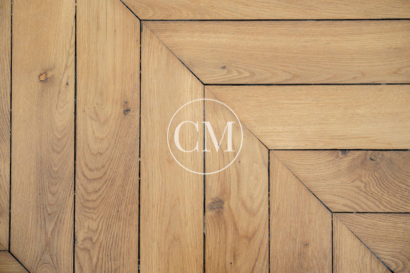 Hôtel particulier - 305 m² - 11 pièces