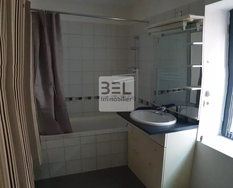 Maison de village - 210 m² - 7 pièces