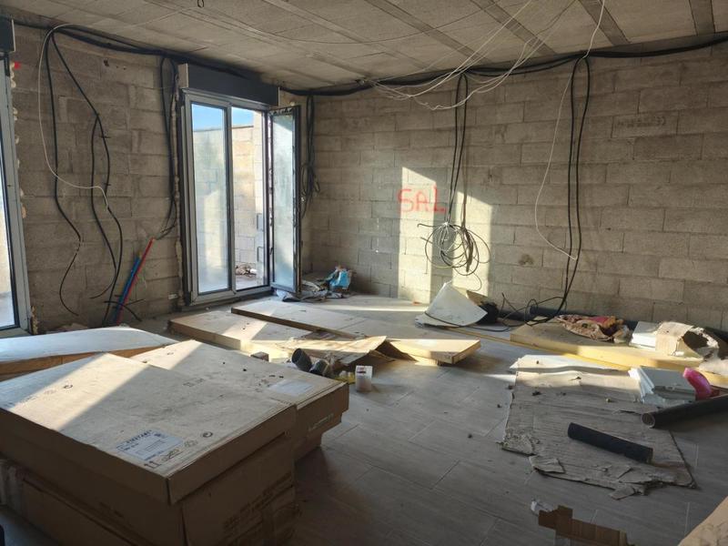 Immeuble - 131 m² - 6 pièces