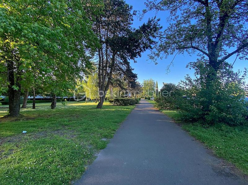 Appartement - 83 m² - 4 pièces