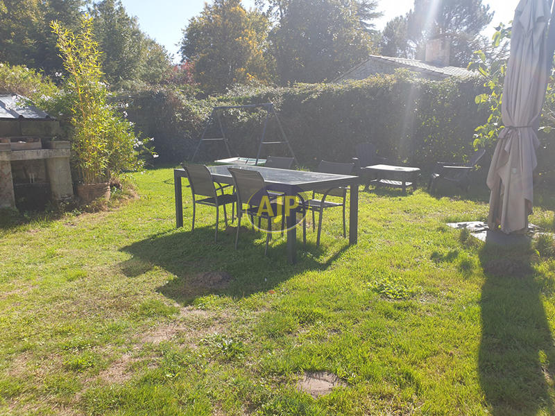 Maison - 227 m² - 6 pièces