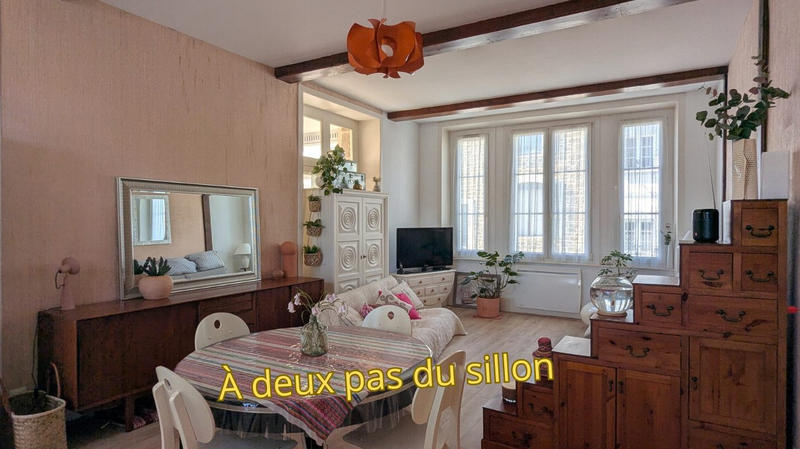 Appartement - 97 m² - 3 pièces